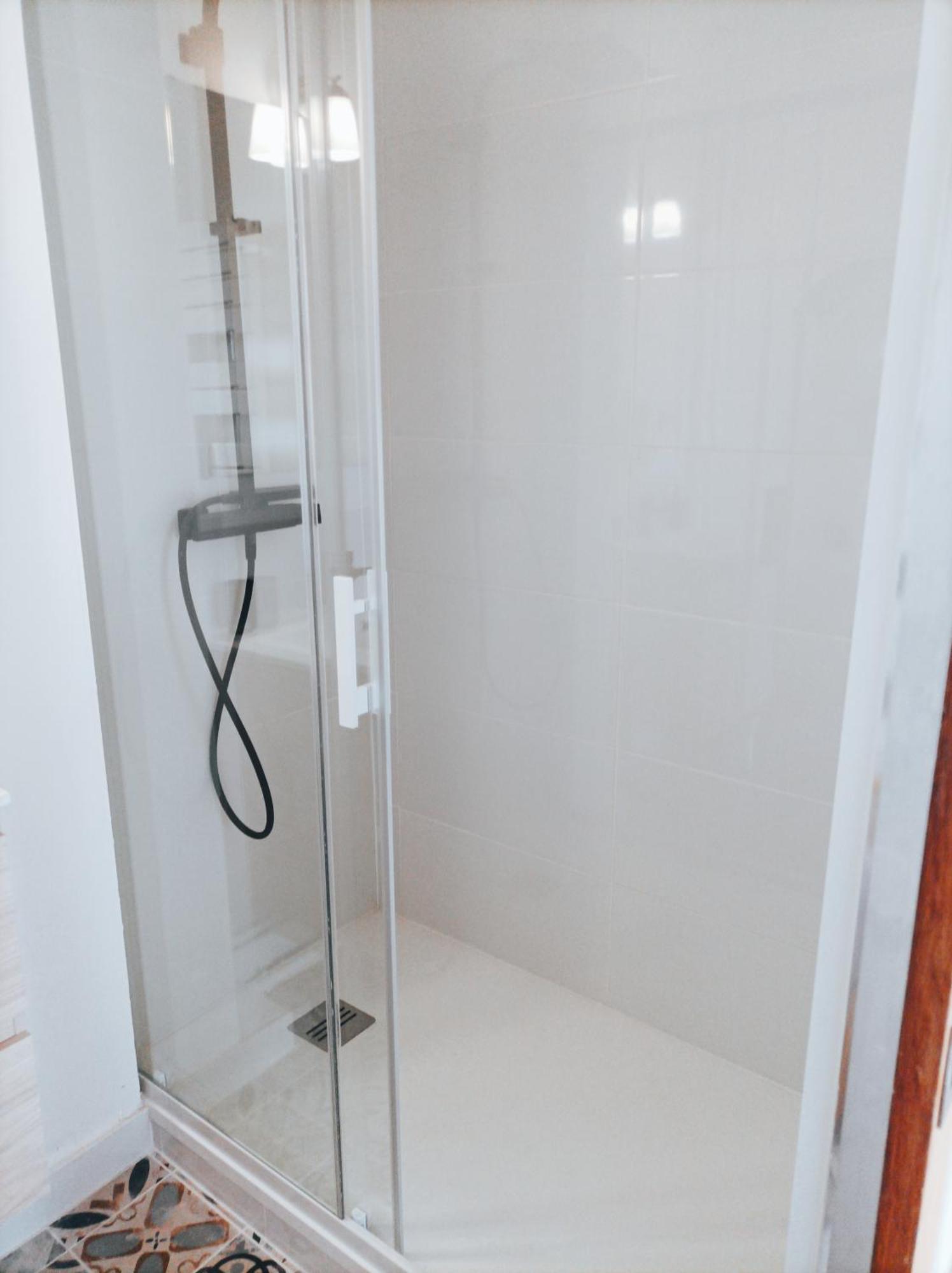 Bel Appartement Tout Equipe เลอม็องส์ ภายนอก รูปภาพ